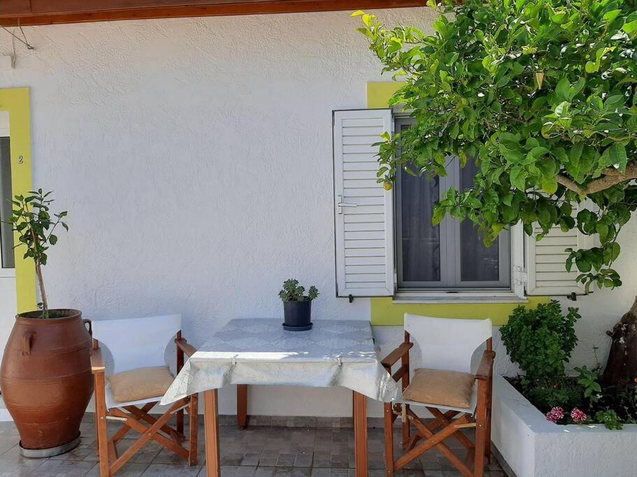 Appartamento Lemon Garden 2 Karidi Esterno foto